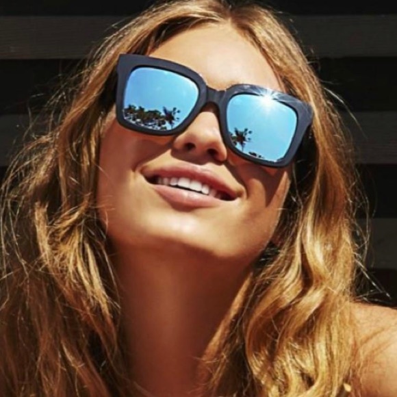 quay sunglasses blue lens